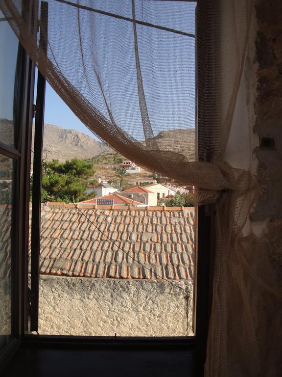 Villa Chrysodimi Chalki Town Zimmer foto