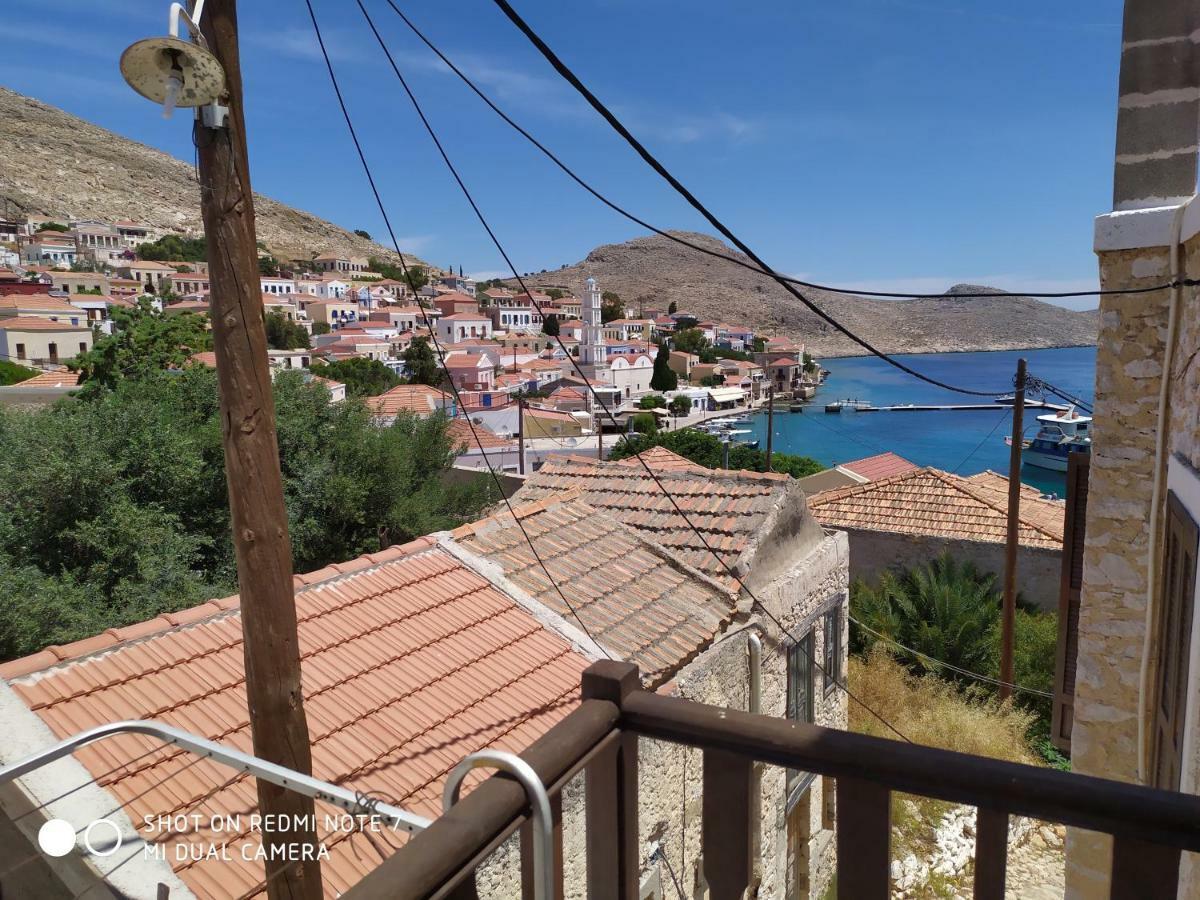 Villa Chrysodimi Chalki Town Exterior foto